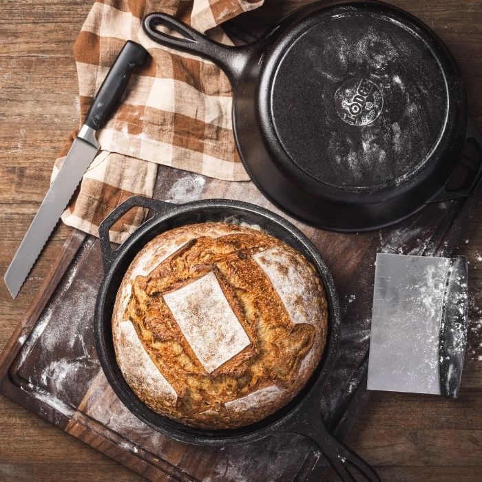 to-pio-eykolo-spitiko-psomi-xoris-zymoma-me-giaoyrti-sto-mantemi-tis-lodge