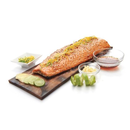 Broil-King-Grilling-Plates-2-pcs-CEDAR-02