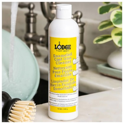 Cleaner For Cast Iron Utensils With Enamel Porcelain Coating - 340gr