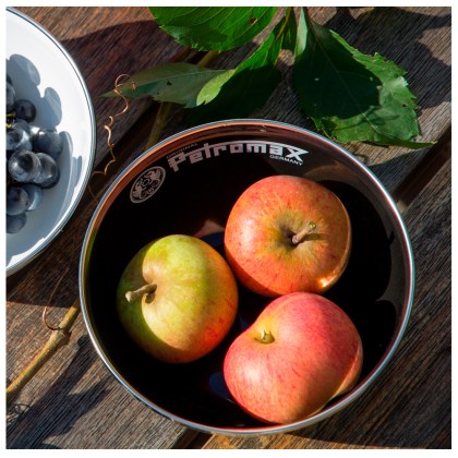 Enamel-Bowls-black-(Set-of-2-pieces)-Petromax-02