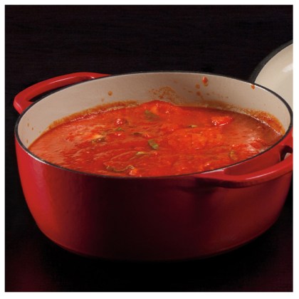 LODGE-5.68-Lt-Dutch-Oven---Red-05