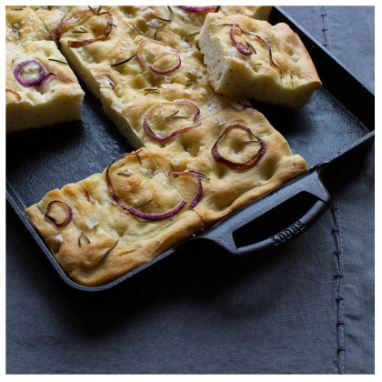 LODGE Cast Iron Baking Pan 39,37x22,86cm