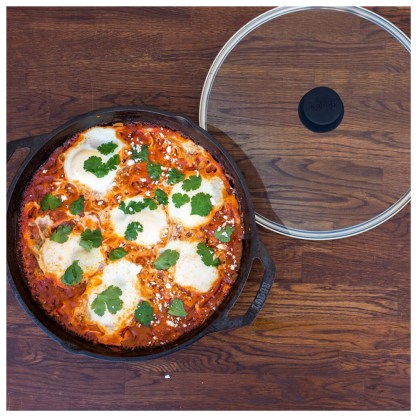 LODGE Cast Iron Deep Pan 30,47 cm - Chef Collection