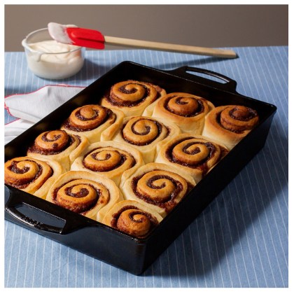 LODGE Cast Iron Seasoned Casserole 33,02x22,86cm