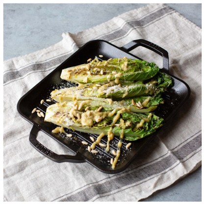 LODGE-Cast-Iron-Square-Grill-Pan-27,94-cm-04