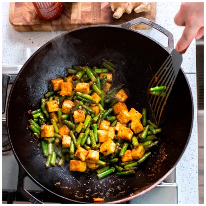 LODGE Cast iron Wok 35.5cm / 6.8lt