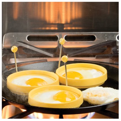 LODGE-Silicone-Egg-Ring-04