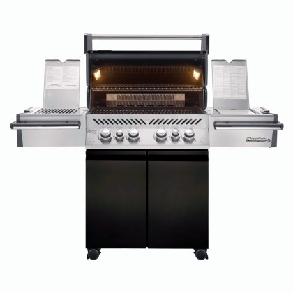 Napoleon Prestige PRO 500 Black Gas Grill