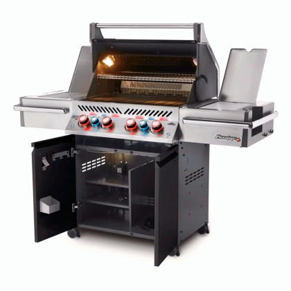 Napoleon Prestige PRO 500 Black Gas Grill