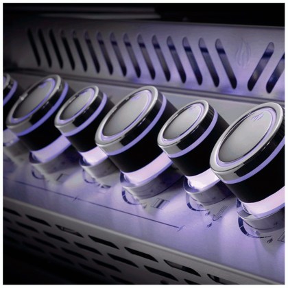 Napoleon Prestige PRO 500 Black Gas Grill