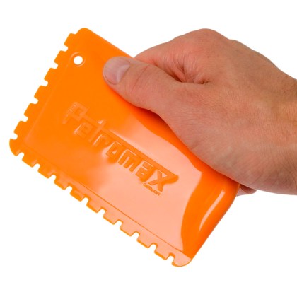 Scraper with Ridges for Cast Iron Petromax
