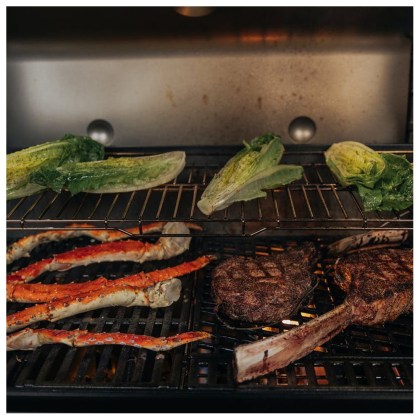WEBER GAS BBQ Genesis E-325s  I Grill me