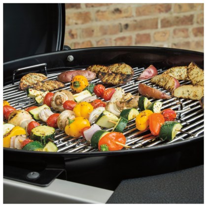 WEBER PERFOMER 57cm Black