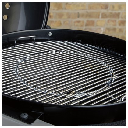 WEBER PERFOMER Deluxe 57cm Black