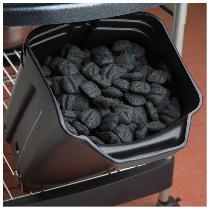 WEBER PERFOMER Deluxe 57cm Black