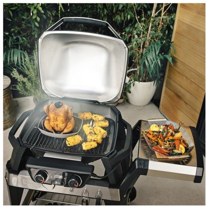 WEBER PULSE 2000 Black with Trolley