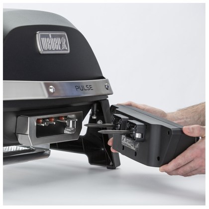 WEBER PULSE 2000 black