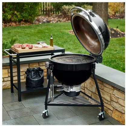 WEBER SUMMIT KAMADO E6 