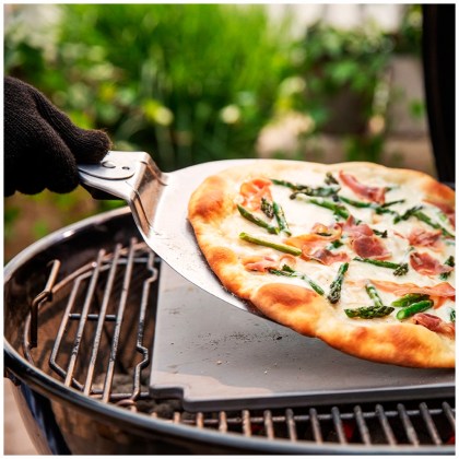 Weber Charcoal Grill Master-Touch CRAFTED 67cm - Black